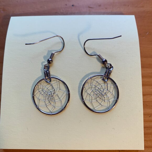 Lightweight Silver Wire Earrings - Picture 7 of 7